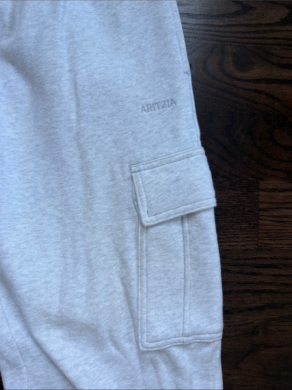 Aritzia Sweatpants in Light Gray - Picture 2 of 6
